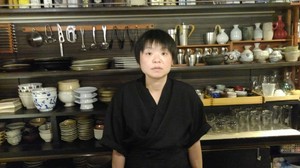 村岡　しおり 氏