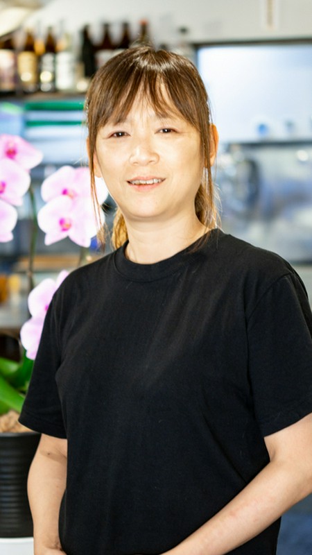 三輪　敬子 氏