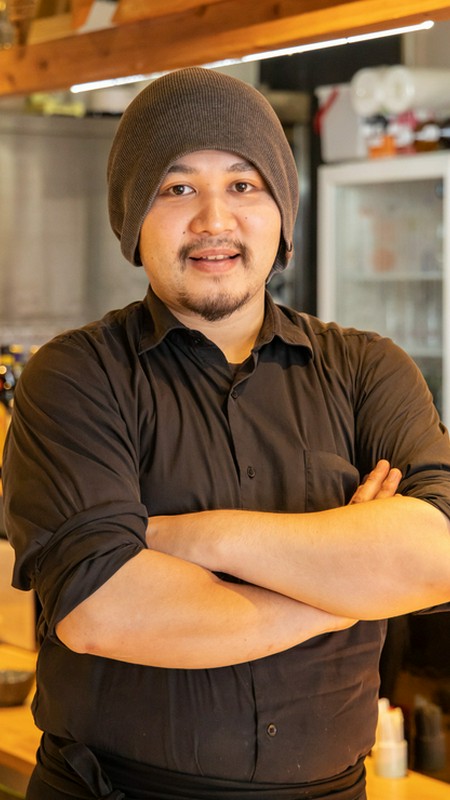高木　瞬 氏