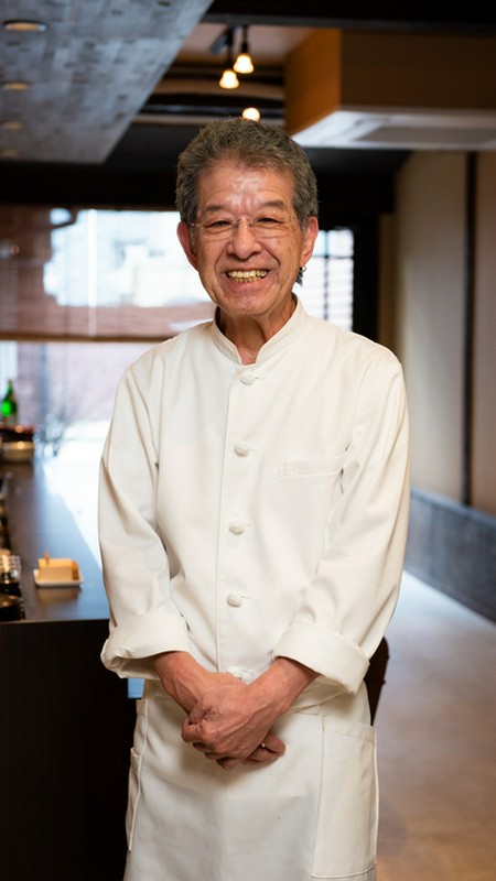 松村　茂 氏