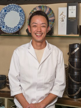 東　裕 氏