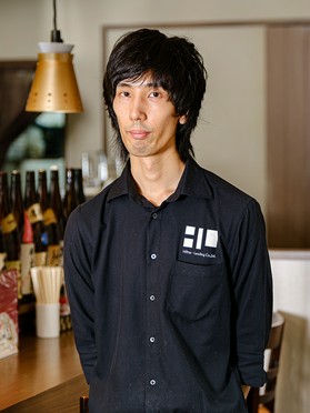 室之園　真一 氏