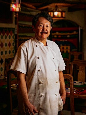 リガルド　コハツ 氏