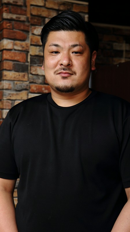 新田　具成 氏
