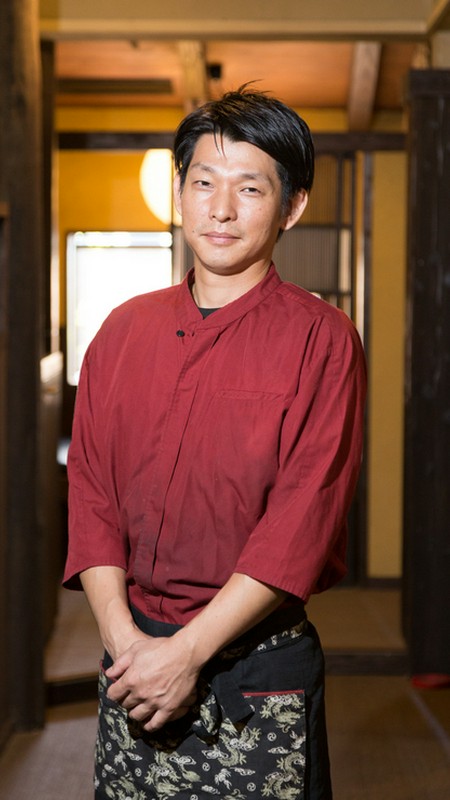 松高　伍宏 氏
