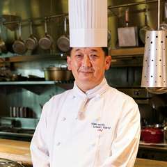 前田　勝士郎 氏