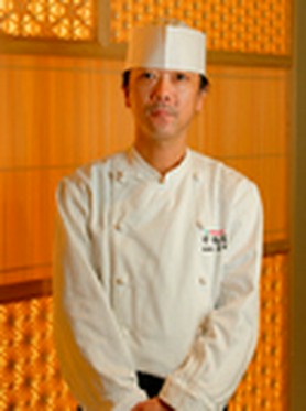松本　康志 氏