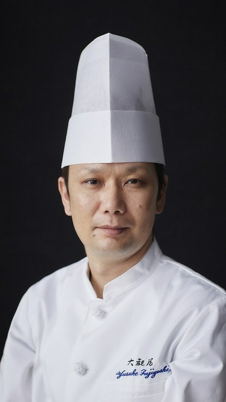 藤吉　佑介 氏