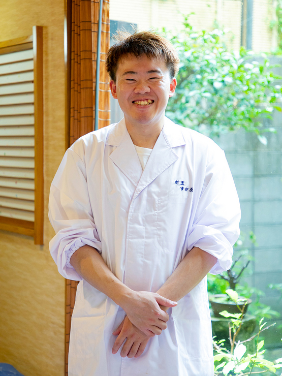 菅原　優真 氏