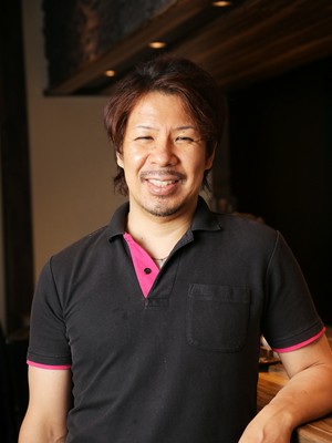 藤原　教生 氏