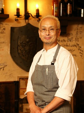 磯部　賢二 氏