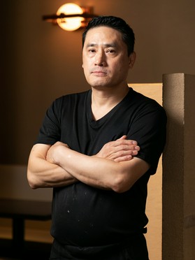 ユ　ドンジック　 氏