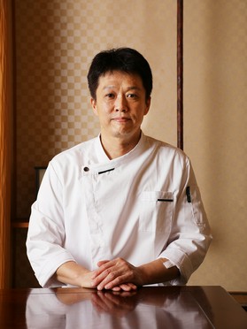 長谷川　明行 氏