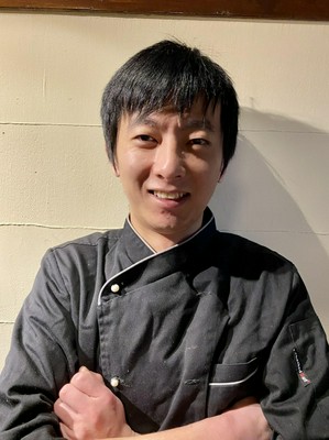 サイ　リン 氏