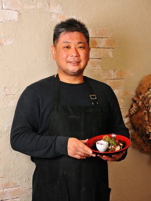 小野寺　伸也 氏