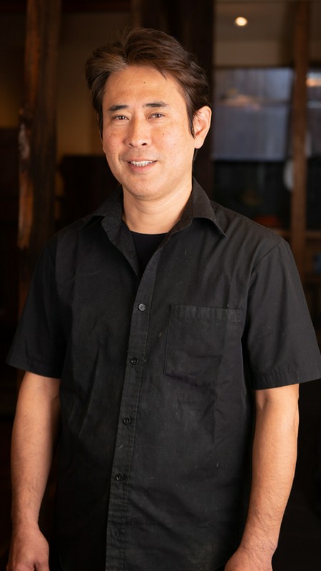 林　頼継 氏