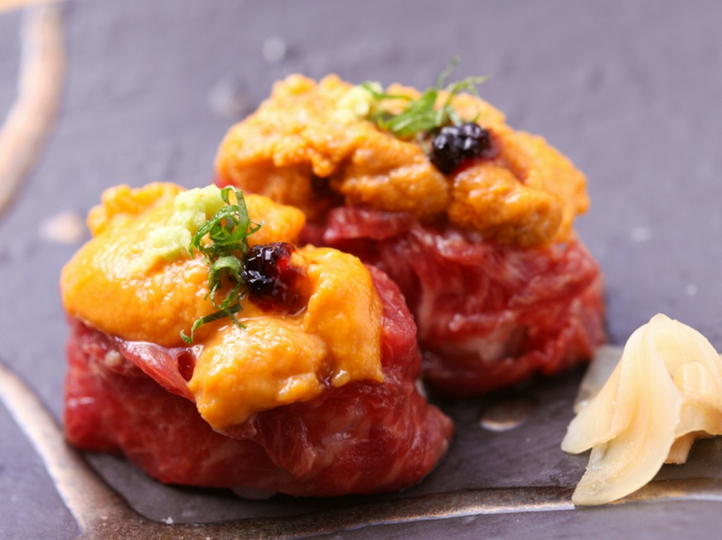 大衆肉割烹　にく久　久茂地店