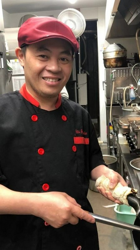 グエン ニュ バック 氏