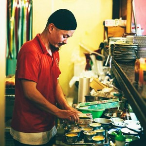 三谷　昌之  氏