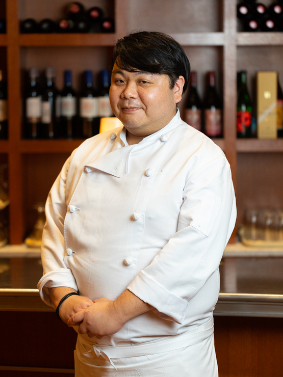 奈良　一也 氏