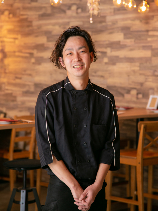 佐藤　曙太 氏