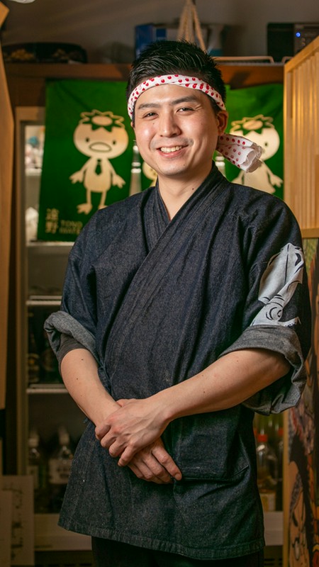 山形　諒 氏