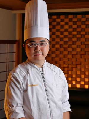 小林　宏至 氏