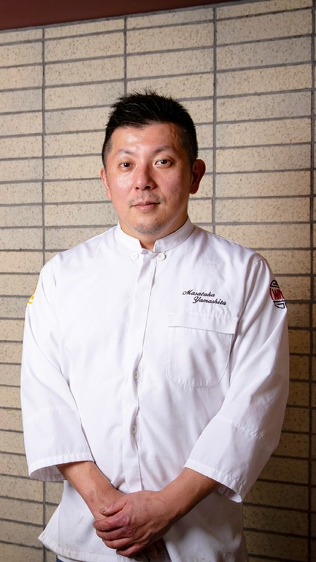 山下　昌孝 氏