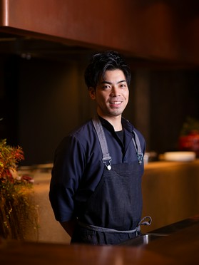 森田　祐二			 氏