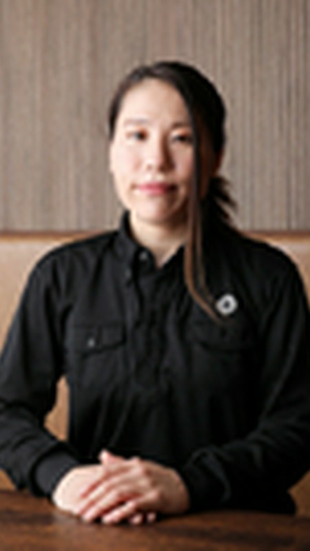 小林　 氏
