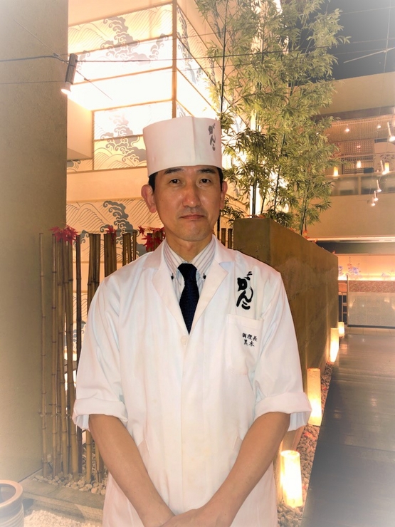 黒木　靖博 氏