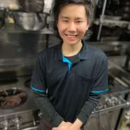 藤中　康介 氏