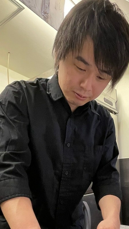 金井　勇弥 氏