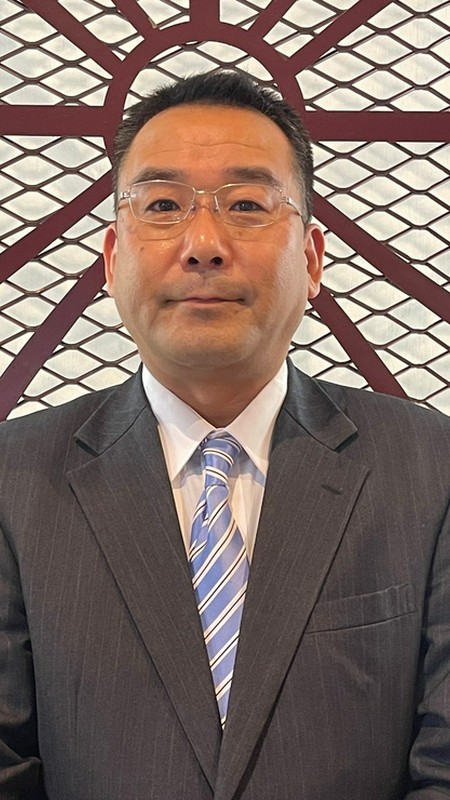山口　剛 氏