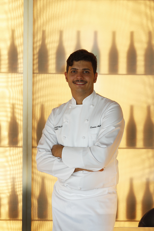 カルミネ・アマランテ			 氏