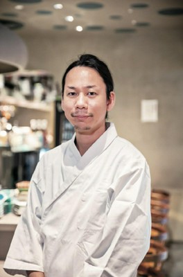 松岡 大輔 氏