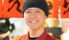 脇本　和也 氏
