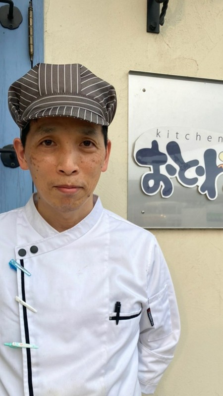 乙幡　佳生 氏