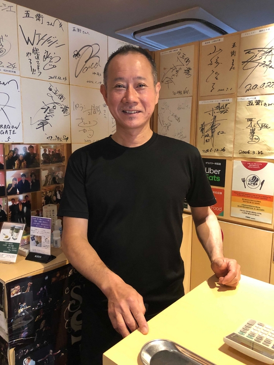古賀　英俊 氏