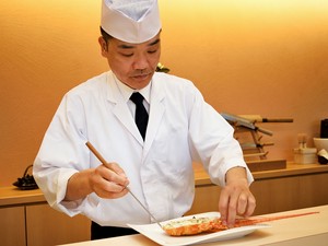 井上　盛博 氏