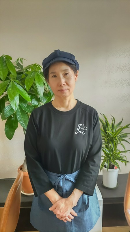 泉　佐弓 氏