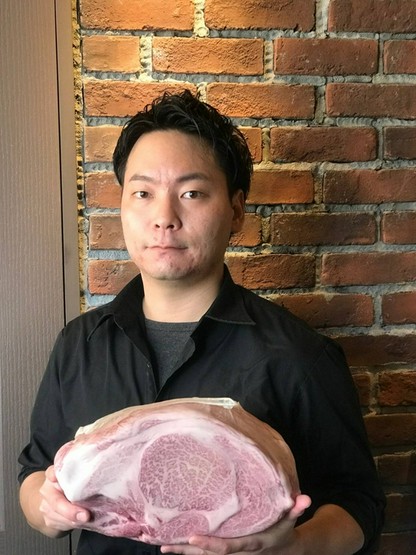 焼肉大和 橿原 焼肉 の料理人 谷口 延良 氏 ヒトサラ