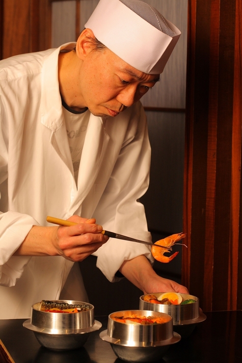 川潟　成孝 氏