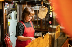 瀬川　真奈美 氏