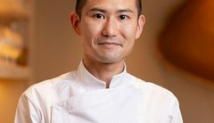 根本　憲一			 氏