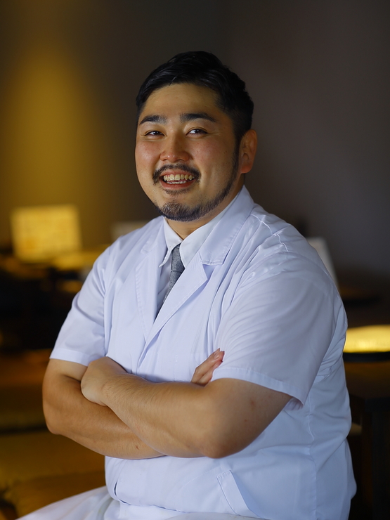 福田　公平								 氏