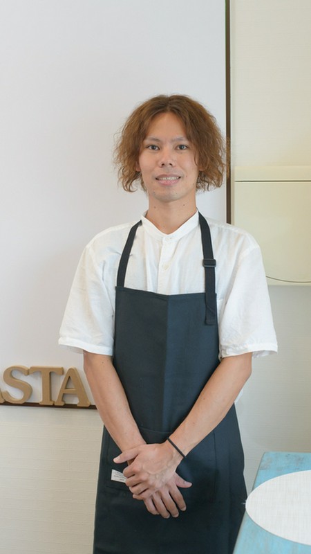 下地　慶幸 氏