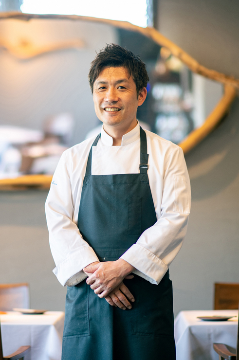 三浦　賢也 氏