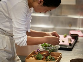 早苗饗