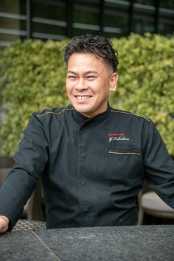 福原　義昭 氏